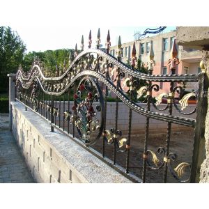 Güçlü Kardeşler Demir Doğrama Ferforje imalatı
